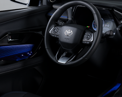 Đèn trang trí khoang lái
Các dải đèn LED trang trí có thể tùy chỉnh đa dạng về màu sắc và cấp độ sáng, cho trải nghiệm lái thêm thú vị và đầy cảm xúc.