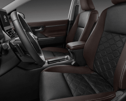 Ghế lái
Ghế lái chỉnh điện 8 hướng giúp linh hoạt chỉnh vị trí ngồi phù hợp với cơ thể, tiện lợi khi sử dụng, tránh căng thẳng khi ngồi trong thời gian dài.